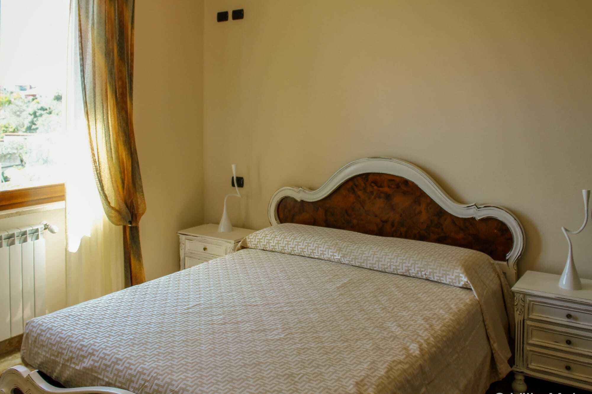 Villa Malvasio Elegant Retreat In Sassari With Private Jacuzzi Room Luaran gambar